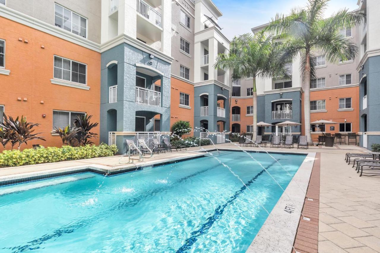 Dharma Home Suites South Miami At Red Road Commons 객실 사진