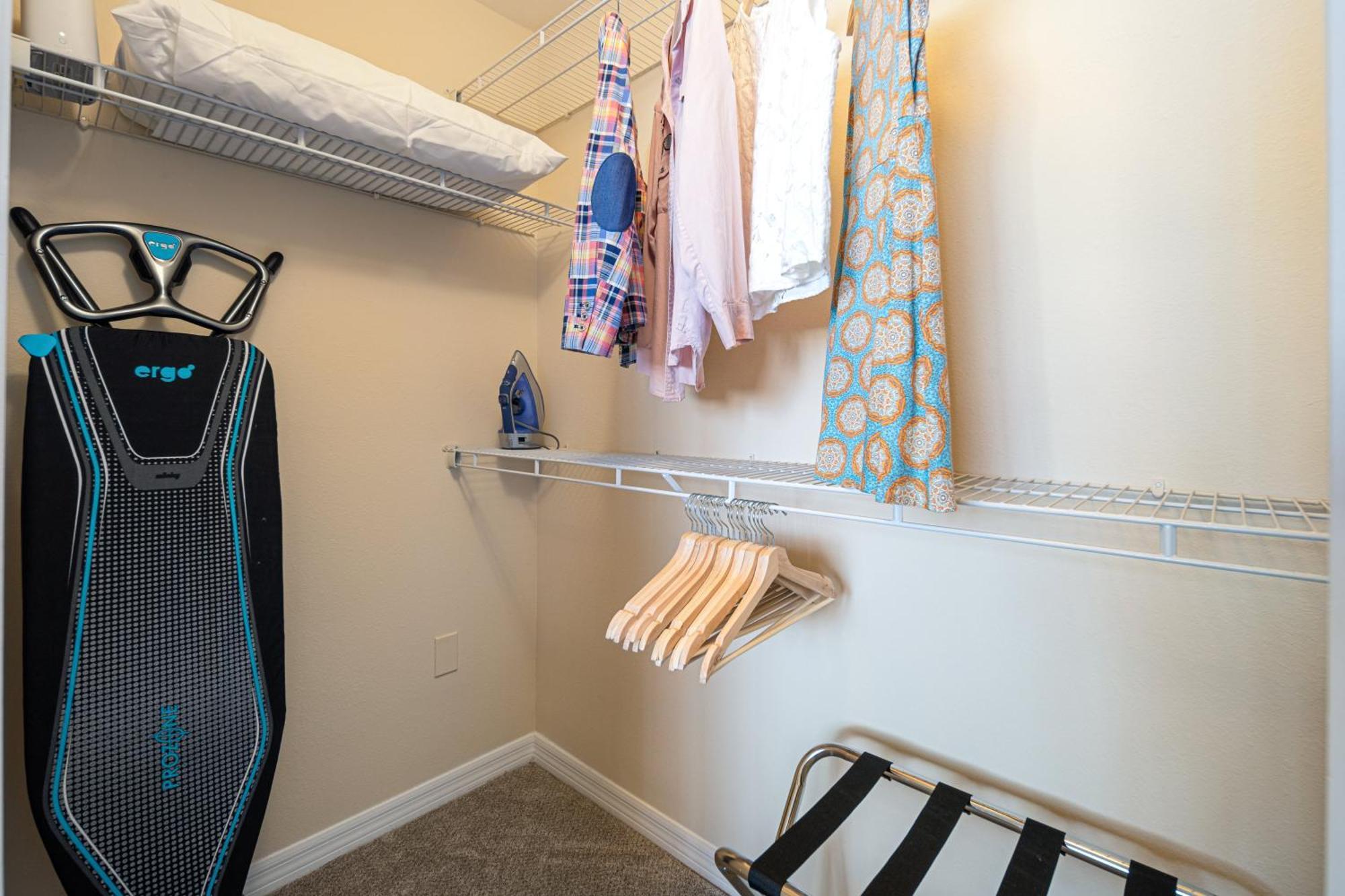 Dharma Home Suites South Miami At Red Road Commons 외부 사진