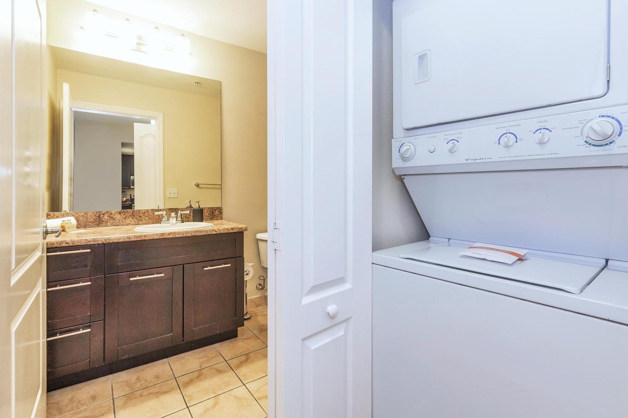 Dharma Home Suites South Miami At Red Road Commons 외부 사진